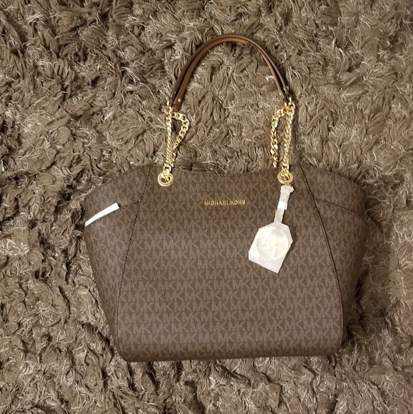 ***SOLD***Michael Kors Purse - Picture 5 of 6